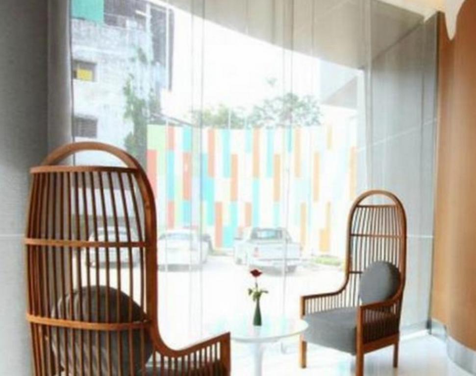 Hotel Papa Bangkok Siriraj Exterior foto