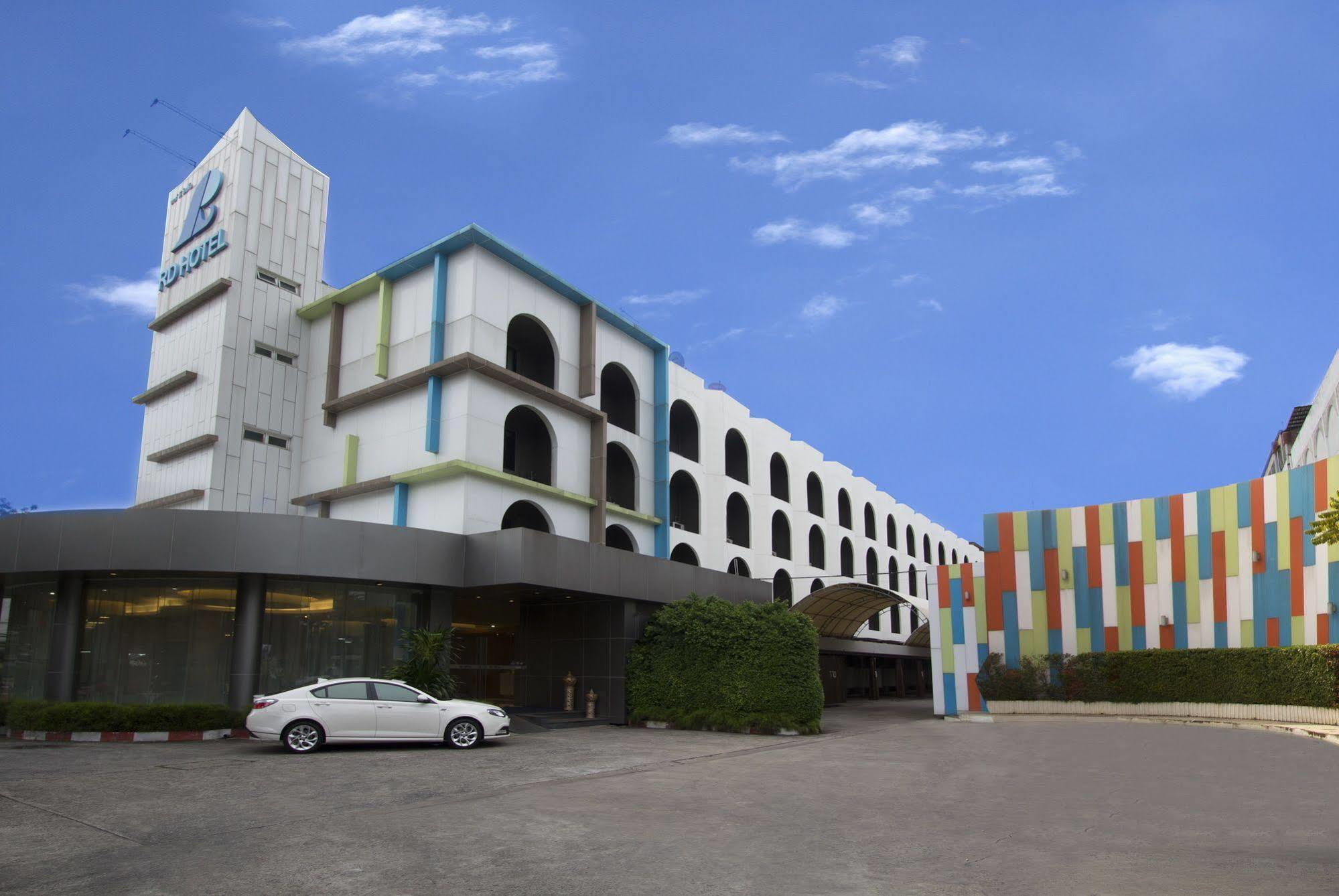 Hotel Papa Bangkok Siriraj Exterior foto